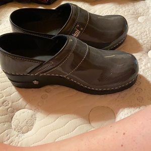 Sanita by KOI patent leather clogs